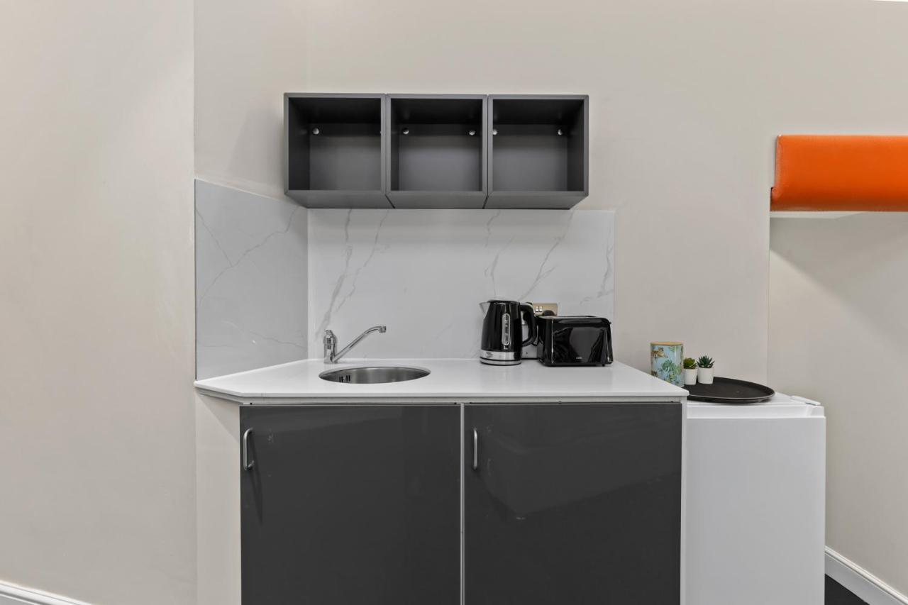 Modern Studio Flat 런던 외부 사진