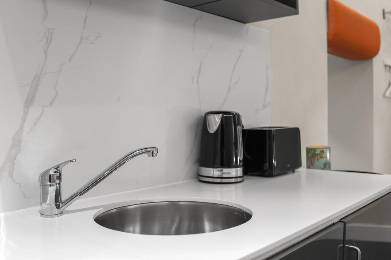 Modern Studio Flat 런던 외부 사진